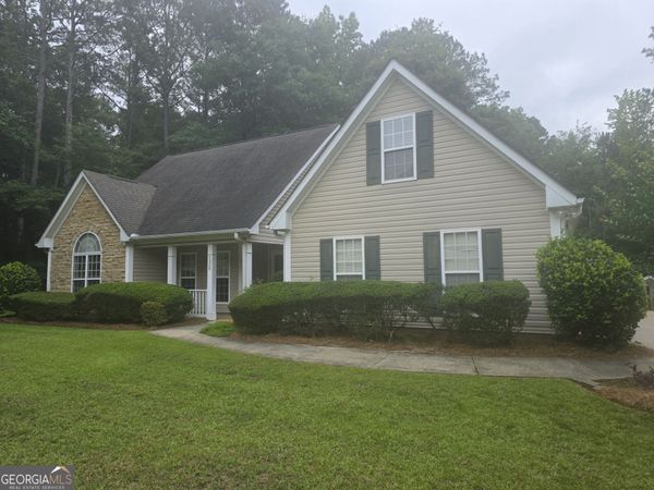 135 Kingsbrooke Cir, Palmetto, GA 30268