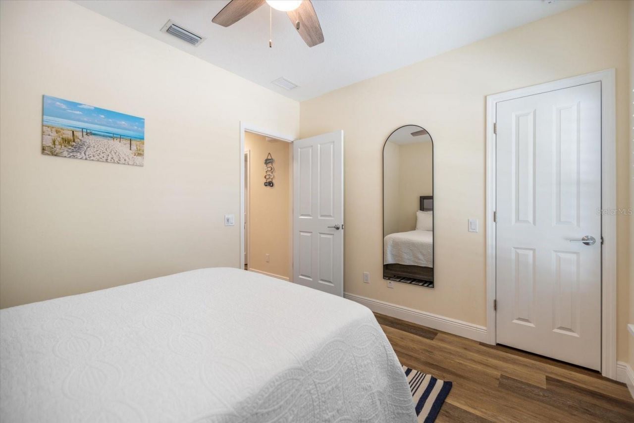 2339 Datura Street , Sarasota, FL 34239 Photo