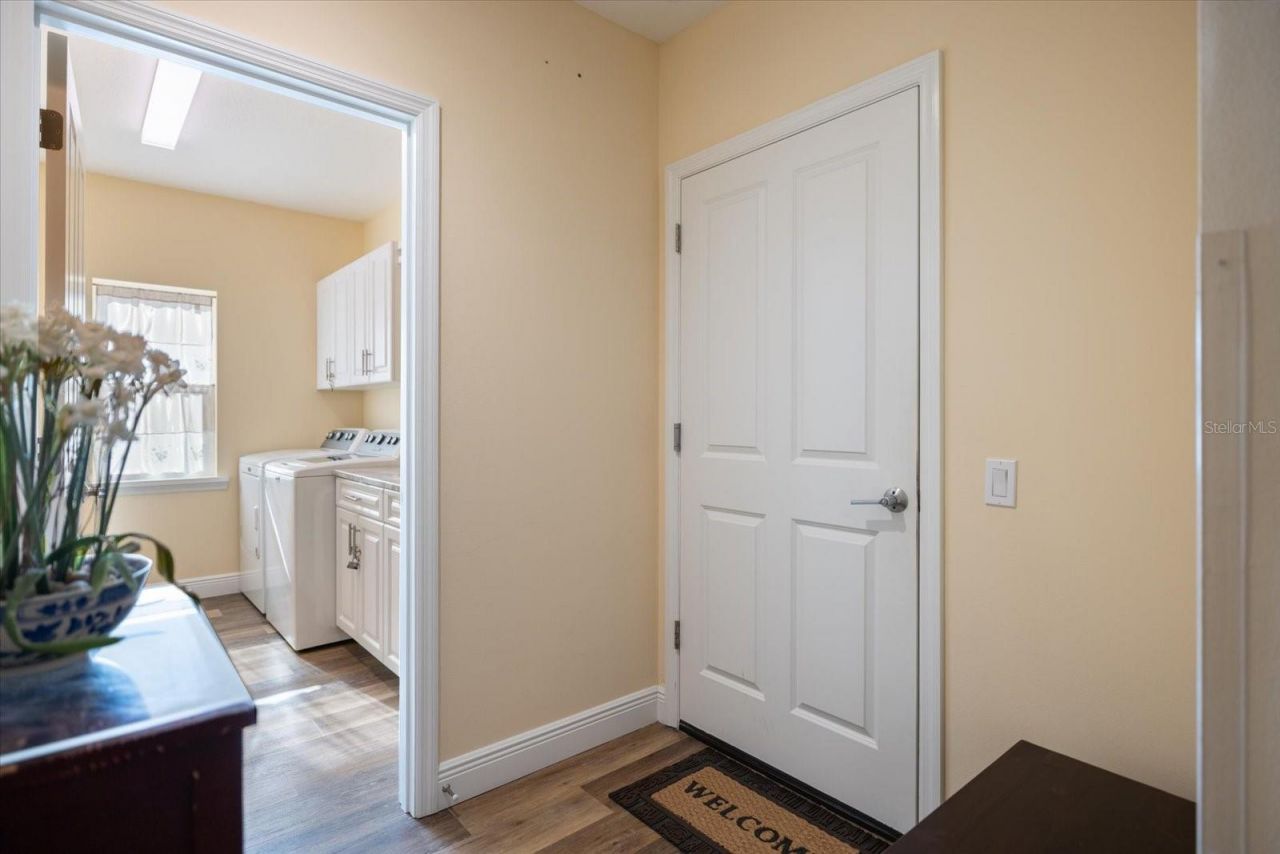 2339 Datura Street , Sarasota, FL 34239 Photo