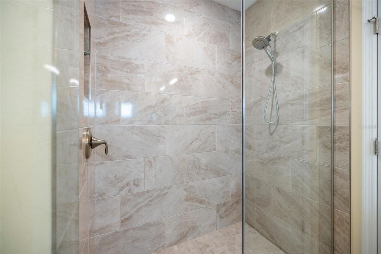 2339 Datura Street , Sarasota, FL 34239 Photo