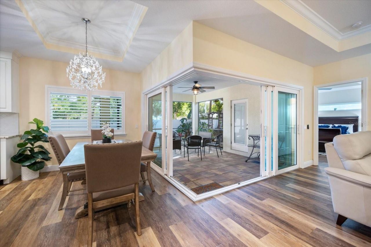 2339 Datura Street , Sarasota, FL 34239 Photo