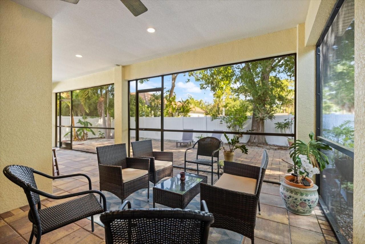 2339 Datura Street , Sarasota, FL 34239 Photo