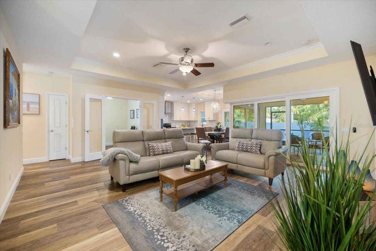 2339 Datura Street , Sarasota, FL 34239 Photo