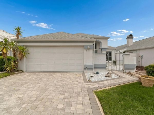 10454 CASA GRANDE CIRCLE , SPRING HILL, FL 34608