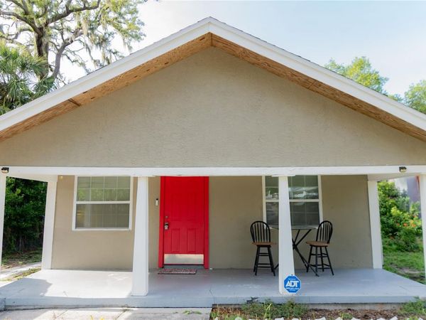 1906 E CARACAS STREET , TAMPA, FL 33610