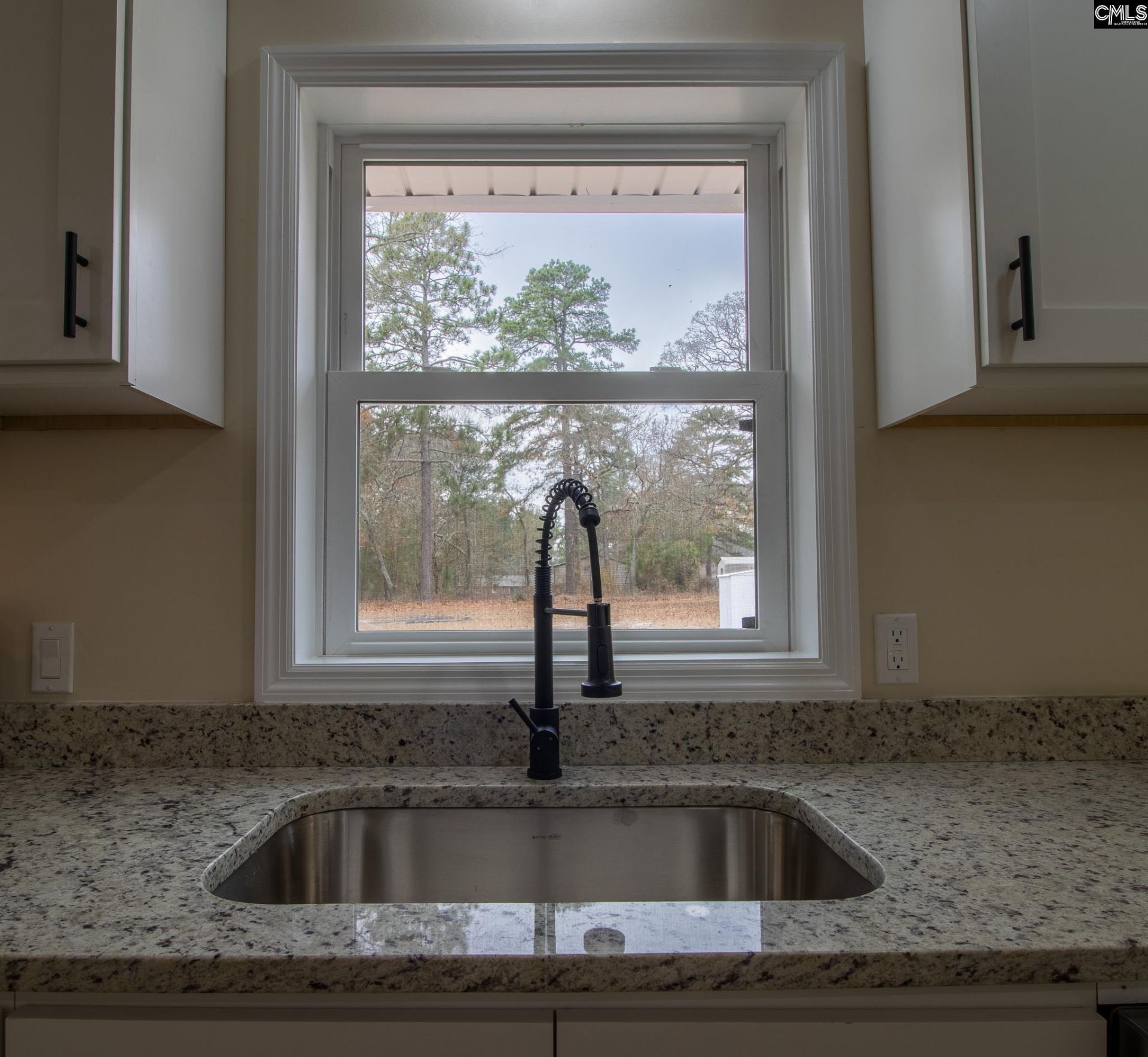504 Orange Court  Photo 13