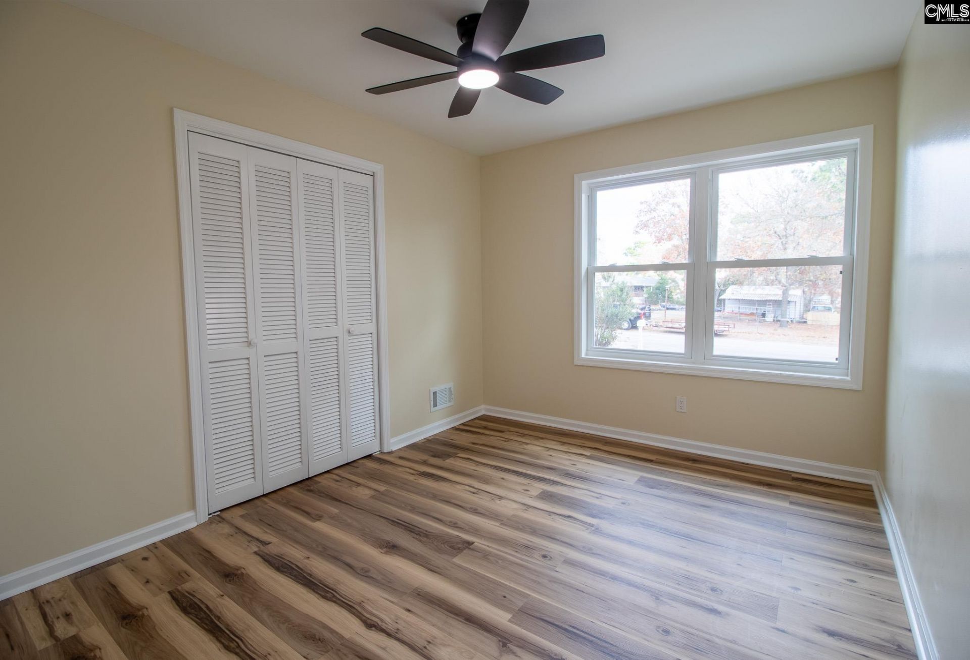 504 Orange Court  Photo 21