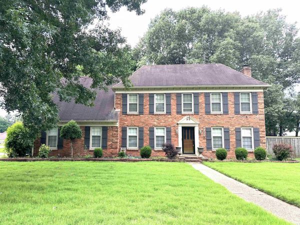 7219 COUNTRY OAKS DR, Memphis, TN 38125
