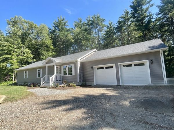 199 Palmer Rd, Brimfield, MA 01010