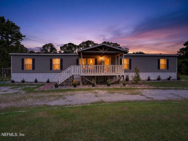 13725 13725 MACAPA Road, Jacksonville, FL 32224