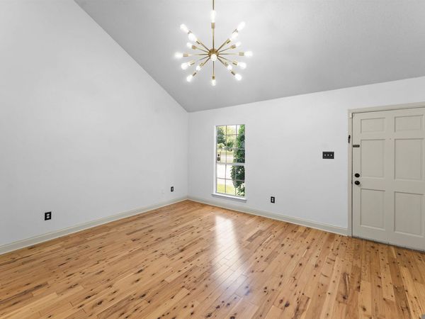 402 Lee Dr, Unit #2A, Baton Rouge, LA 70808