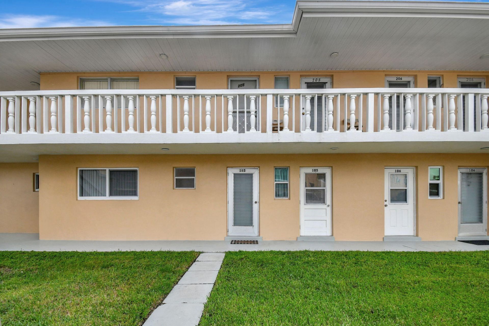 2121 NE 1st Court, Unit 105, Boynton Beach, FL 33435 Photo