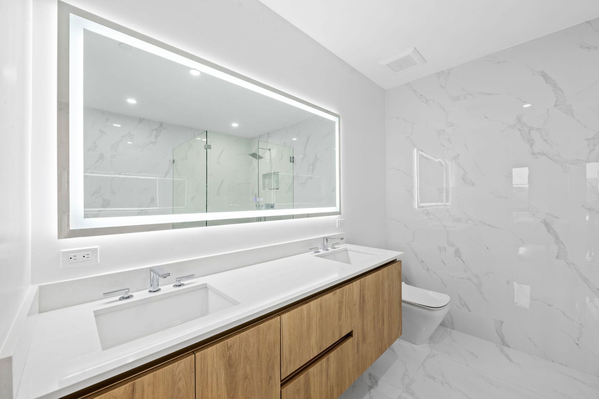 818 NE 2nd Street, Fort Lauderdale, FL 33301 Photo