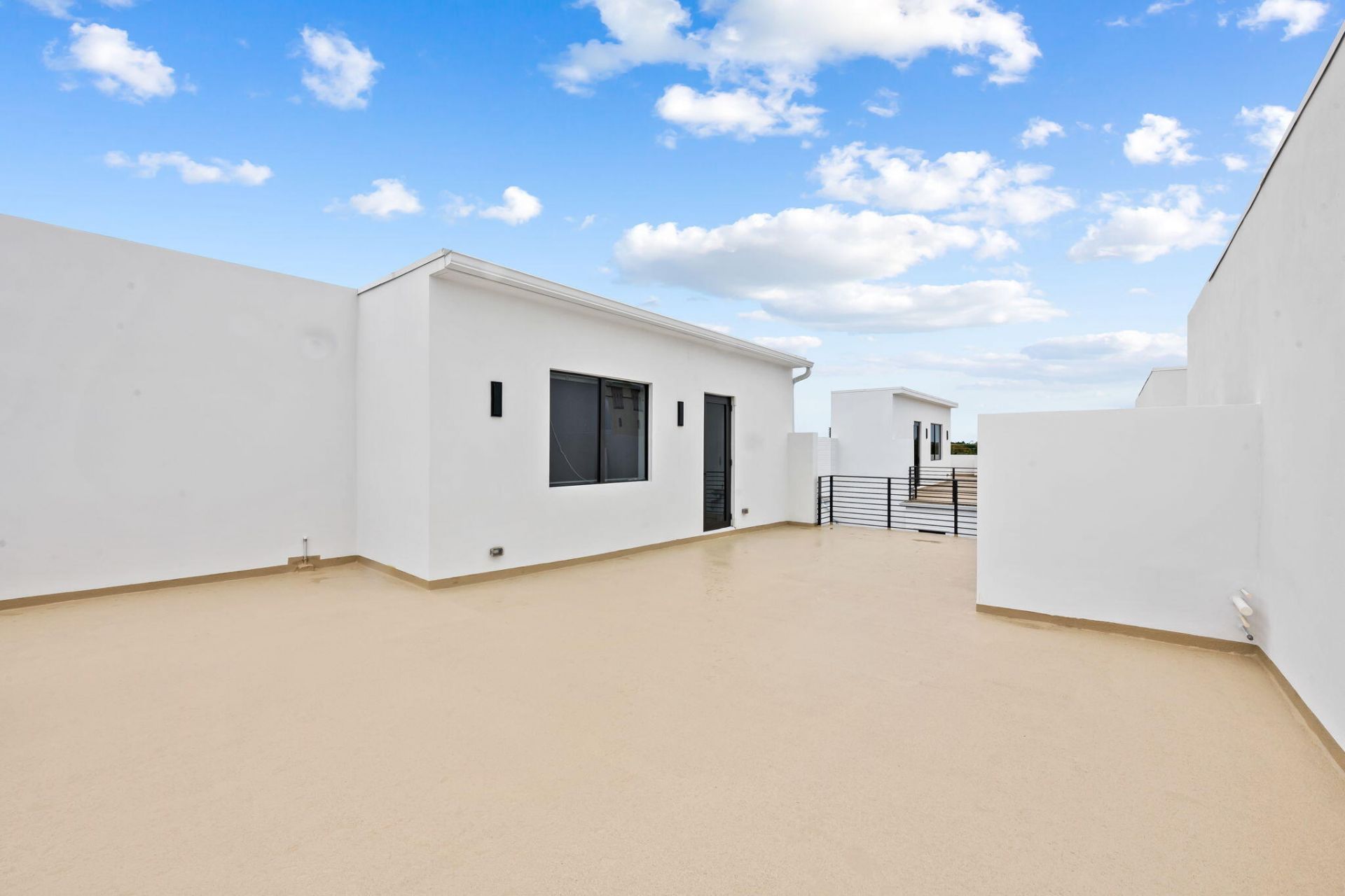 818 NE 2nd Street, Fort Lauderdale, FL 33301 Photo