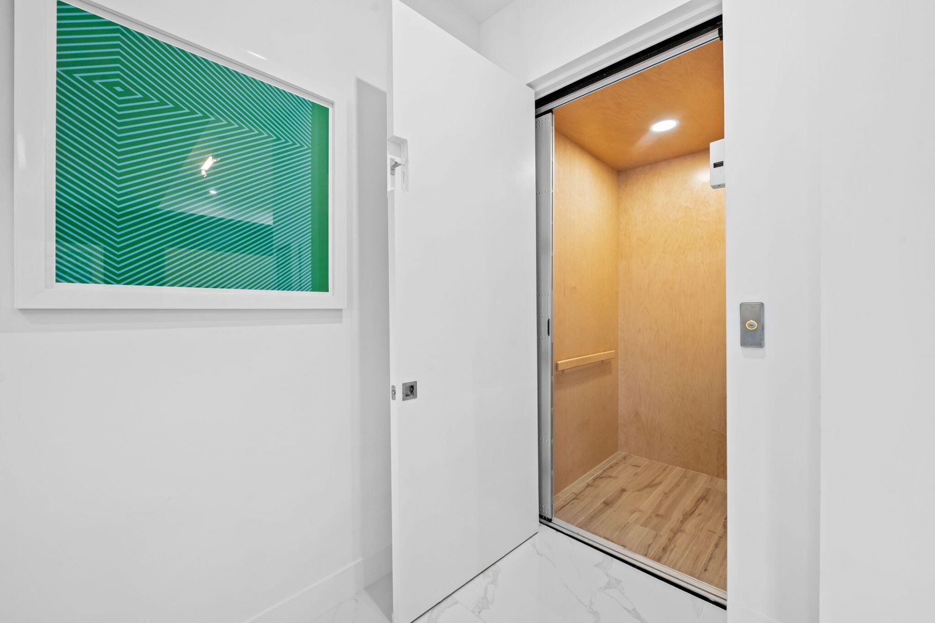 818 NE 2nd Street, Fort Lauderdale, FL 33301 Photo
