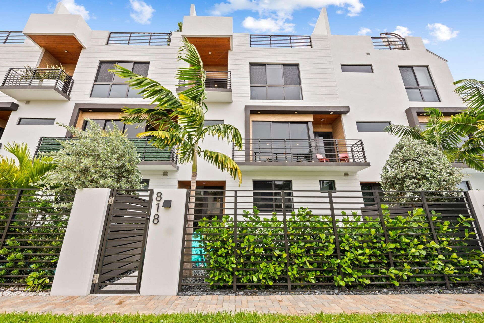 818 NE 2nd Street, Fort Lauderdale, FL 33301 Photo