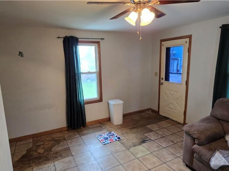 850 Kling Street , Akron, OH 44311 Photo 9