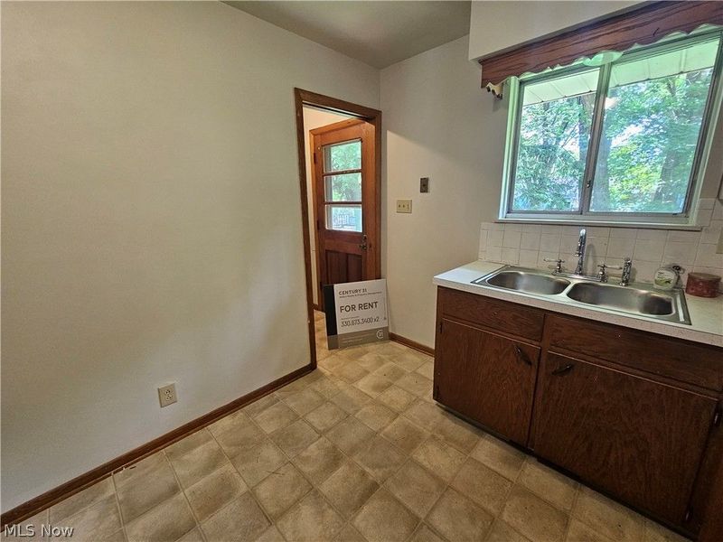 525 Irma Street, Kent, OH 44240 Photo 29