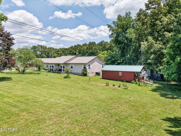 5297 Highway 127, Crossville, TN 38572