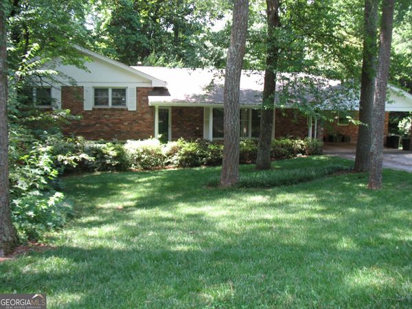 2281 Midvale Circle, Tucker, GA 30084