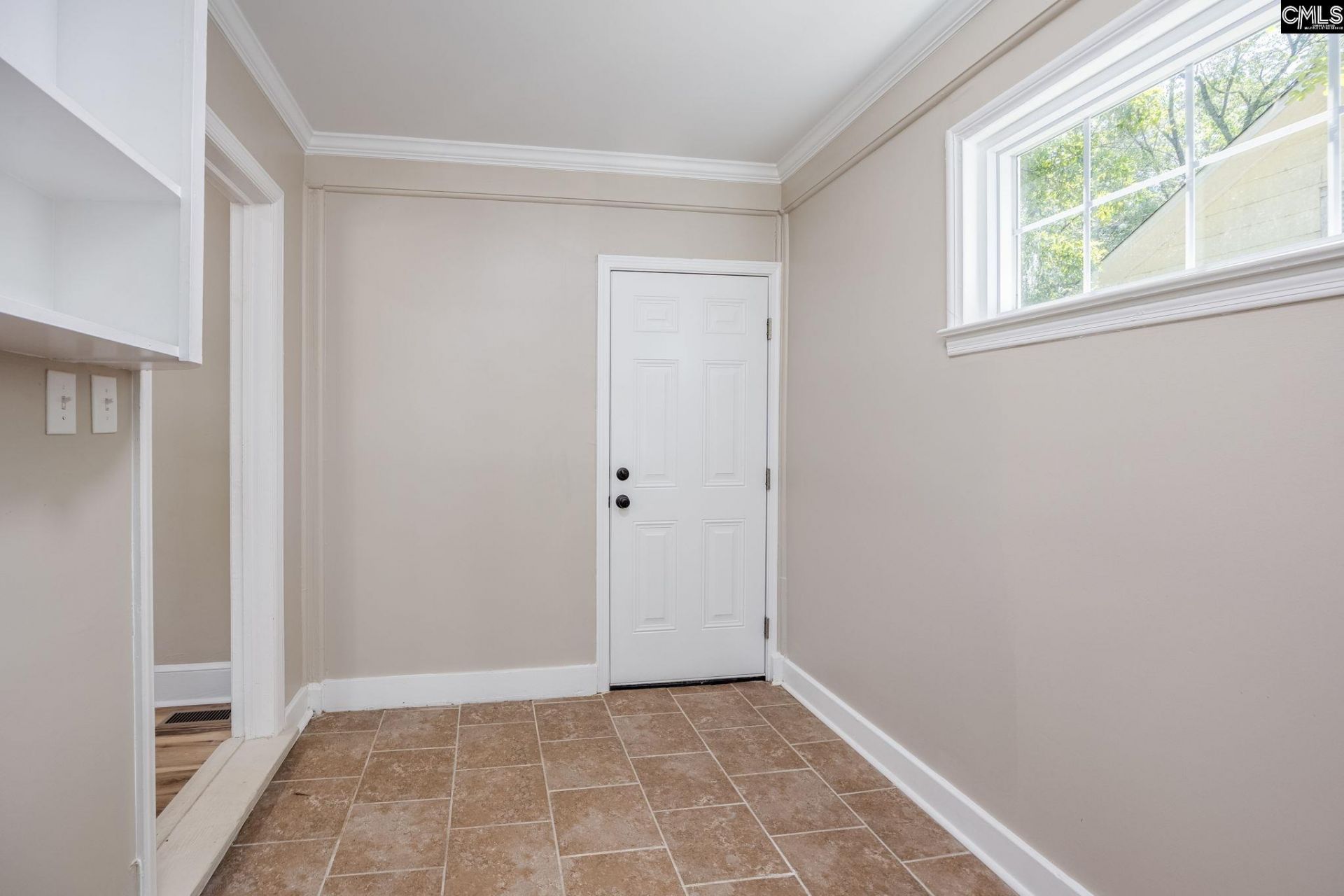 1518 Lakeview Avenue  Photo 14