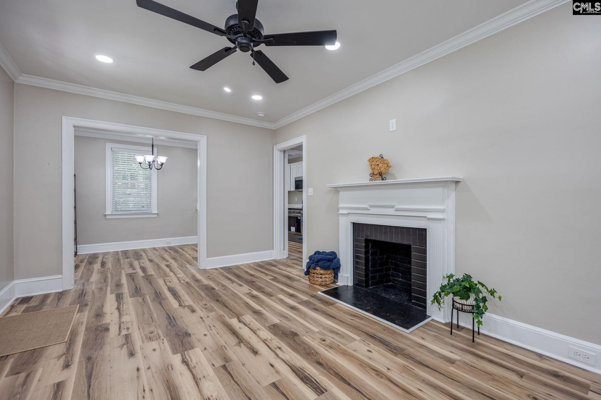 1518 Lakeview Avenue  Photo 8
