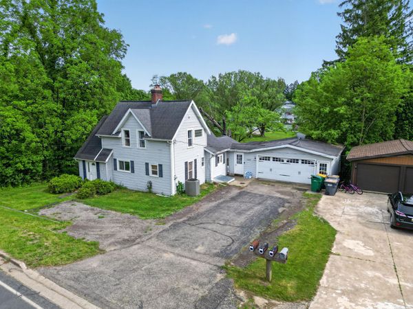 11690 E D Avenue, Richland, MI 49083