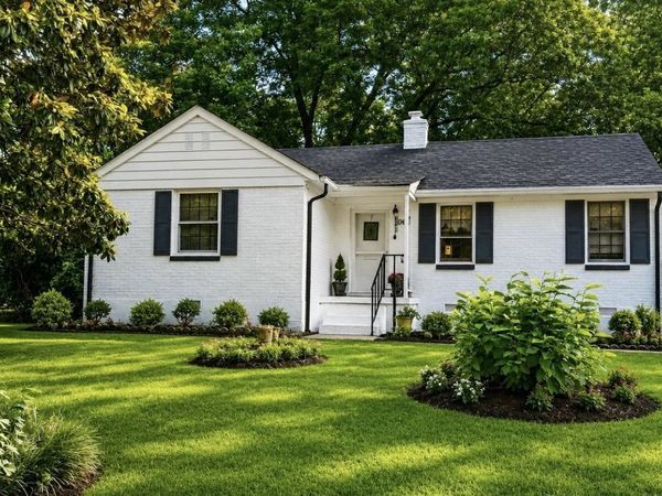 1063 SANDRA RD, Memphis, TN 38122