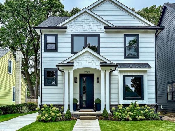 1929 Brookwood Avenue , Royal Oak, MI 48073