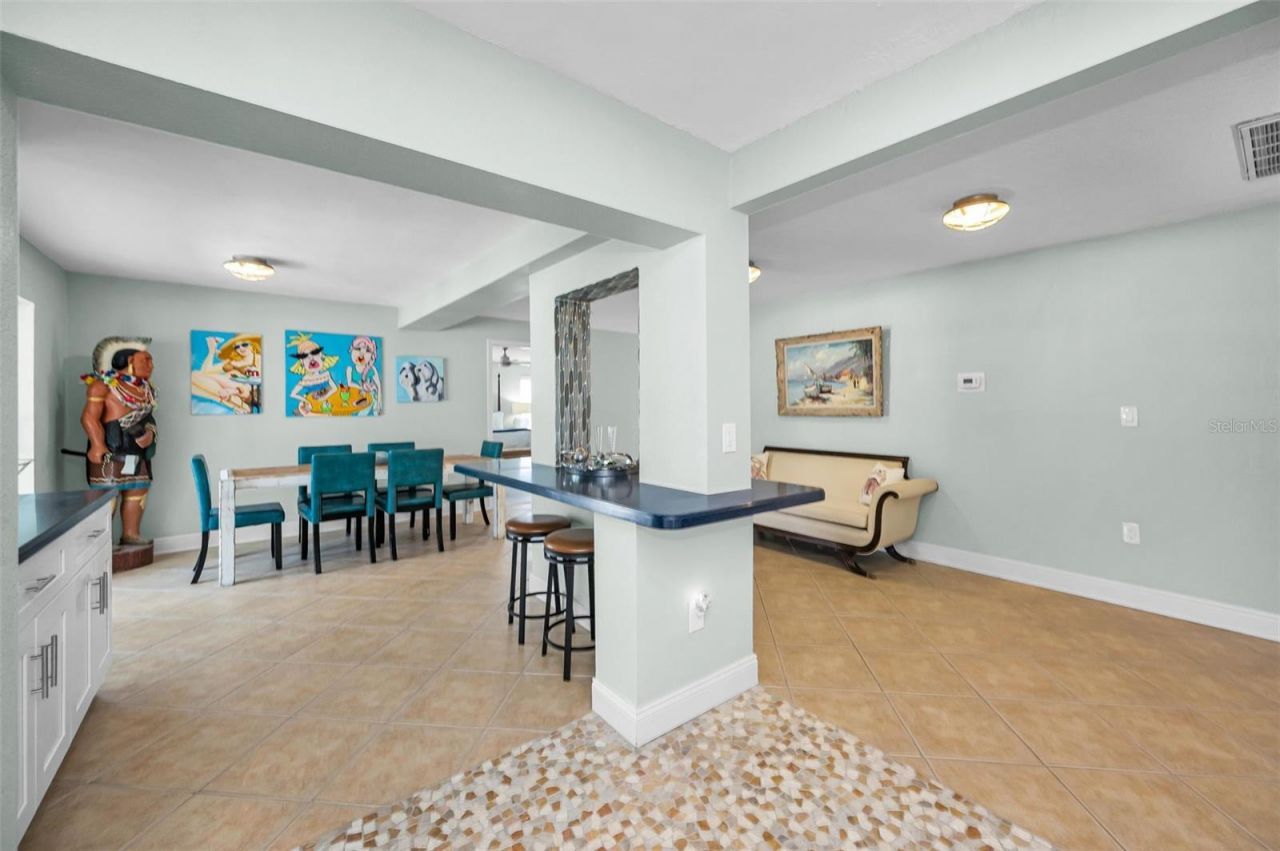 111 17th Street, Belleair Beach, FL 33786 Photo