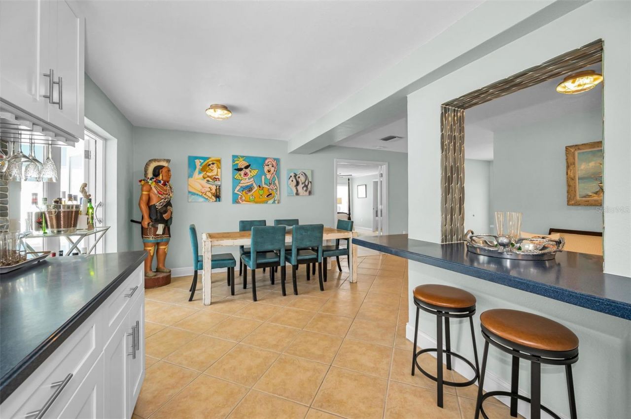 111 17th Street, Belleair Beach, FL 33786 Photo