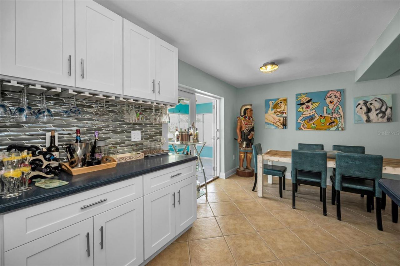 111 17th Street, Belleair Beach, FL 33786 Photo