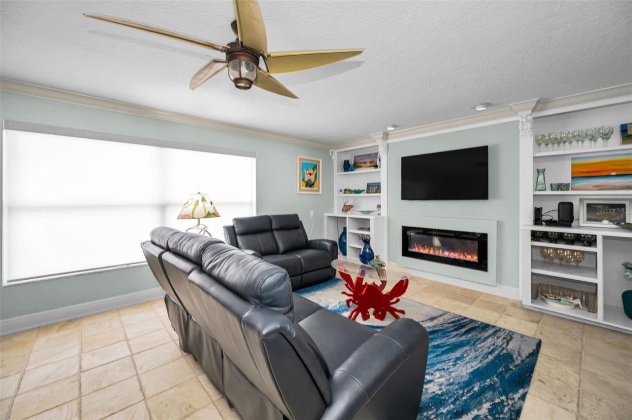 111 17th Street, Belleair Beach, FL 33786 Photo