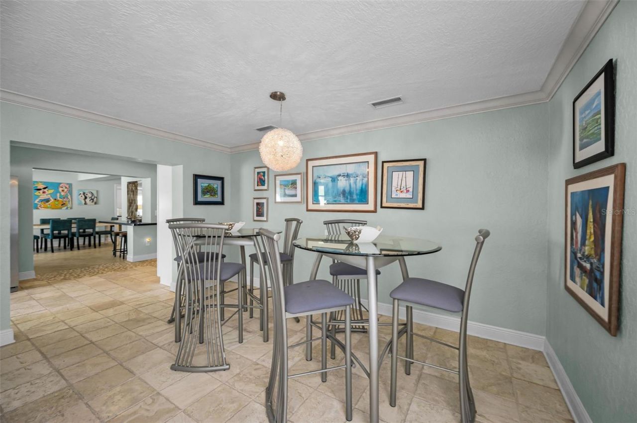 111 17th Street, Belleair Beach, FL 33786 Photo