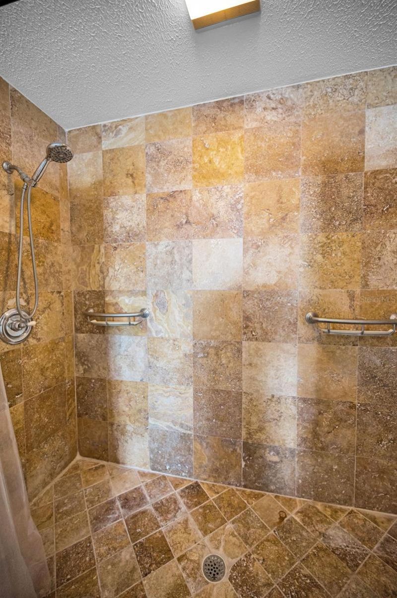 111 17th Street, Belleair Beach, FL 33786 Photo
