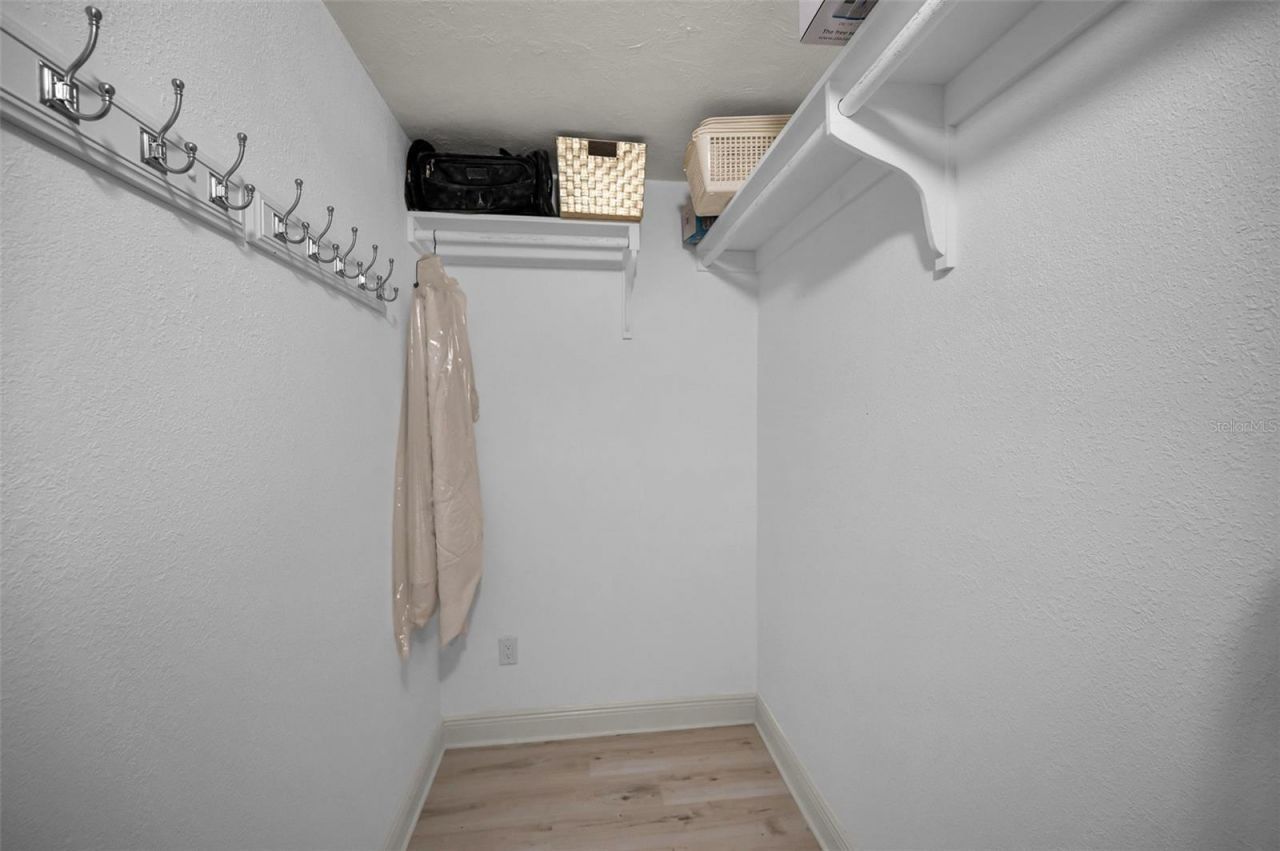 111 17th Street, Belleair Beach, FL 33786 Photo