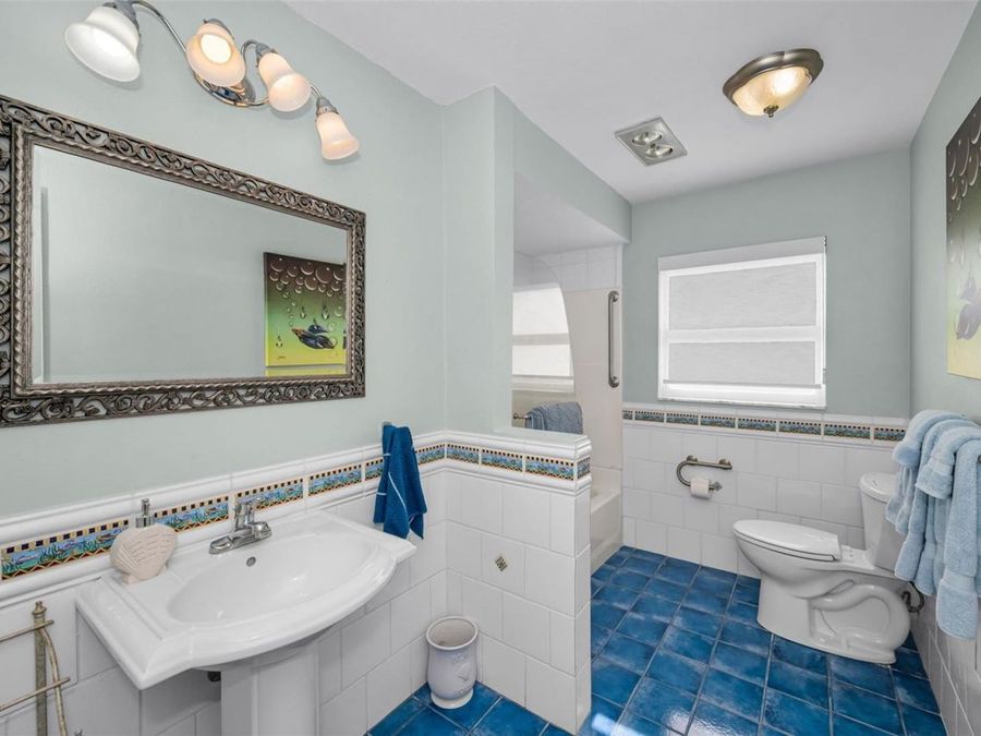 Property Image 64