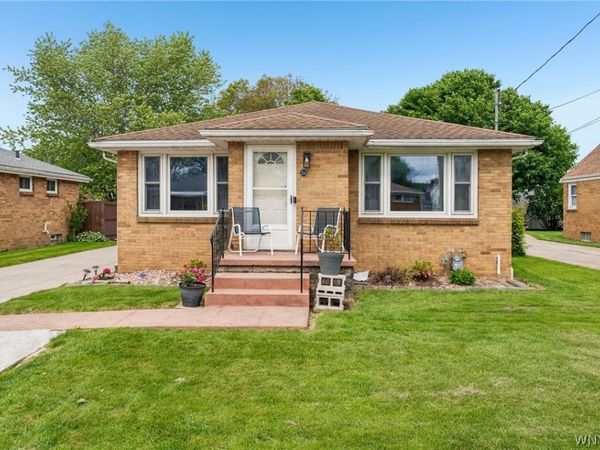 216 Collins Avenue , Buffalo, NY 14224