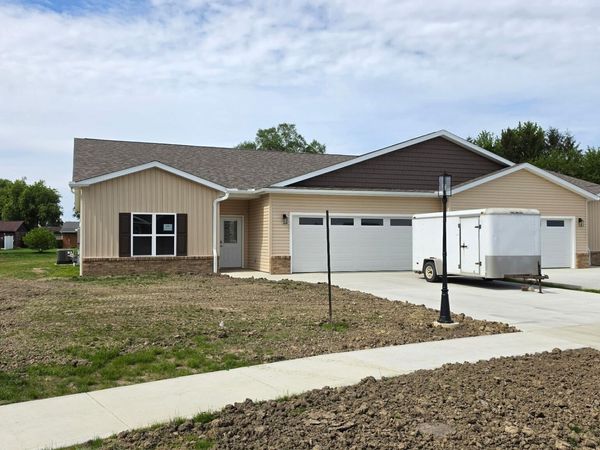 1207 Jennings Crossing, Van Wert, OH 45891