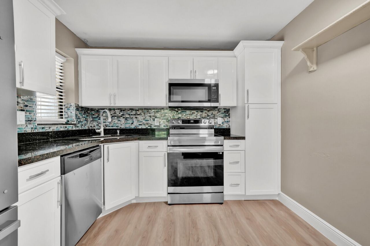 3287 Cocoplum Circle, Unit 3321, Coconut Creek, FL 33063 Photo