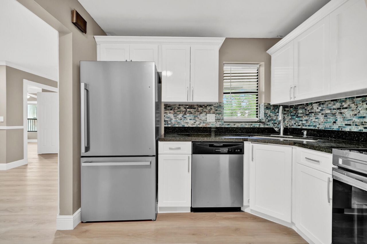 3287 Cocoplum Circle, Unit 3321, Coconut Creek, FL 33063 Photo