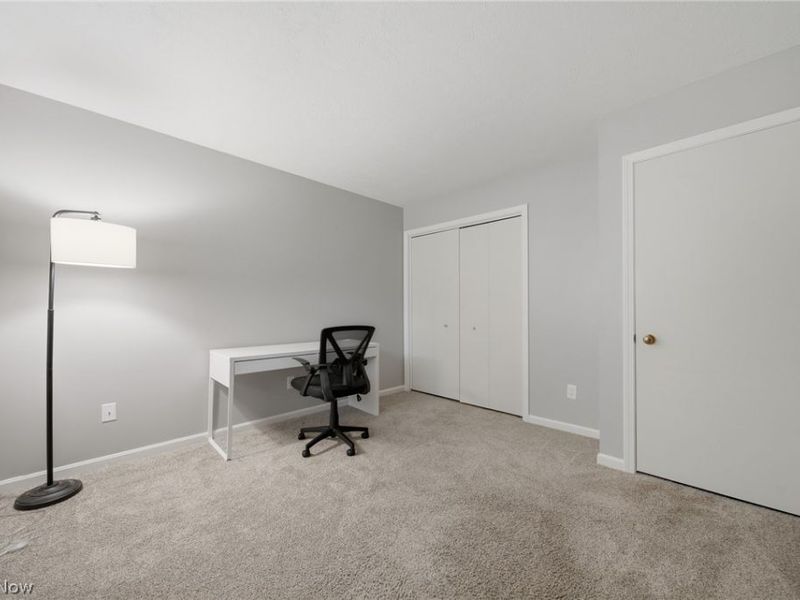 1484 Woodlake Boulevard , Stow, OH 44224 Photo 26