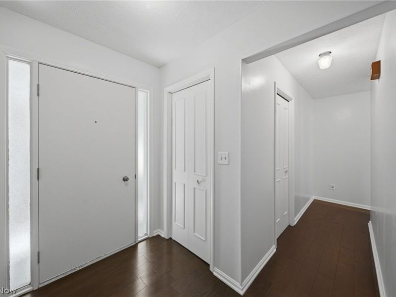 1484 Woodlake Boulevard , Stow, OH 44224 Photo 3