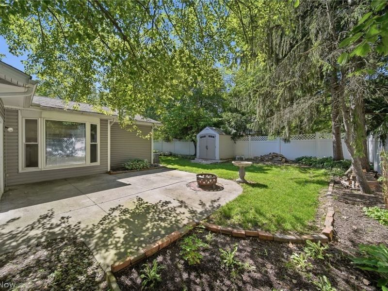 1484 Woodlake Boulevard , Stow, OH 44224 Photo 38