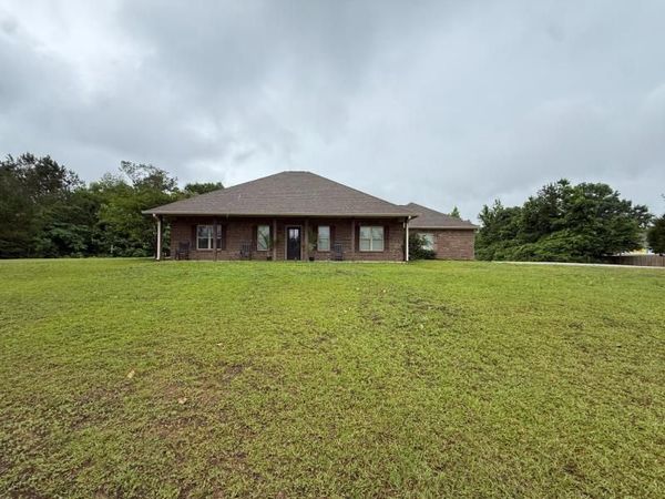 146 Road 1349, Tupelo, MS 38804