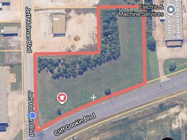 4.02 AC, Cliff Gookin Blvd., Tupelo, MS 38801