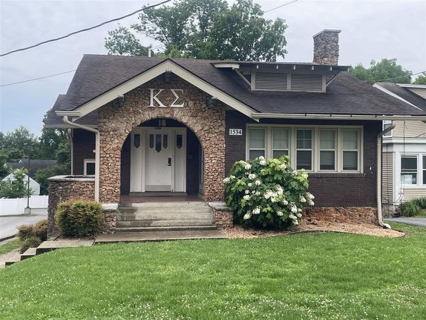 1534 Chestnut Street , Bowling Green, KY 42101