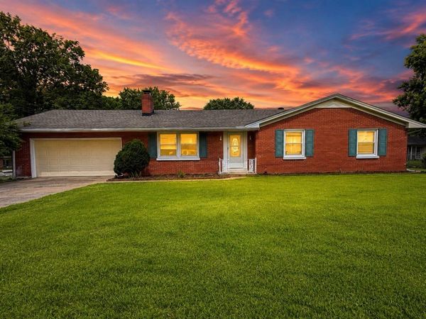 2307 Bellevue Court , Bowling Green, KY 42101