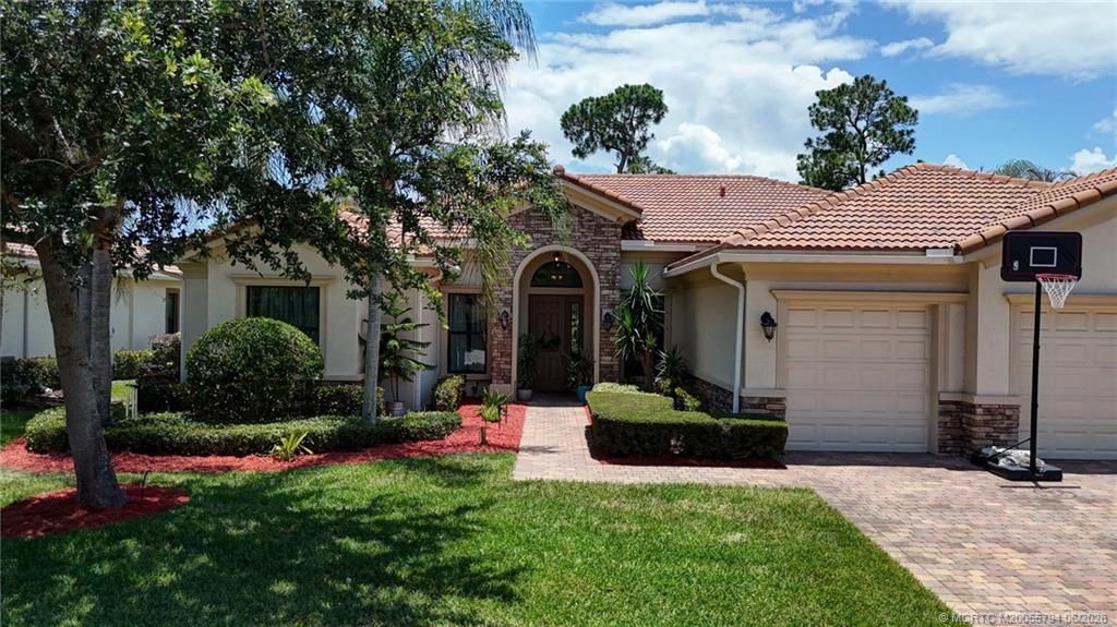 2276 NW Diamond Creek Way, Jensen Beach, FL 34957 Photo