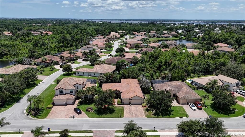 2276 NW Diamond Creek Way, Jensen Beach, FL 34957 Photo